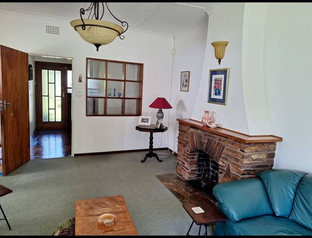 3 BEDROOM HOUSE FOR SALE IN MONUMENT